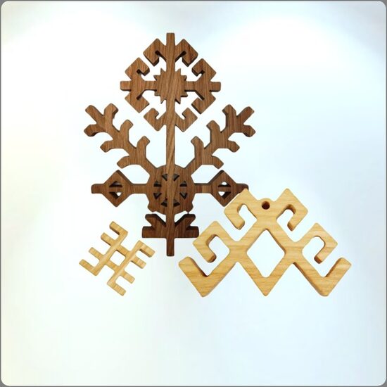 Дубовые латышские знаки силы (обереги)