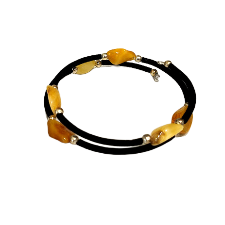 Velvet bracelet with amber 671803