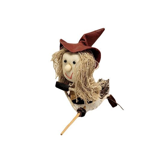 Little witch 540705