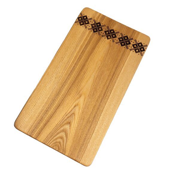 Oak kitchen board with Latvian signs 711803