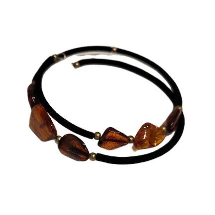 Velvet bracelet with amber 671804