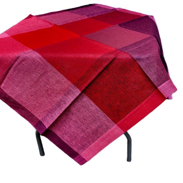 Linu galdauts 100x100cm