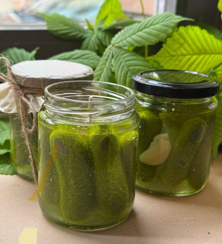 Paraffin candle Cucumbers