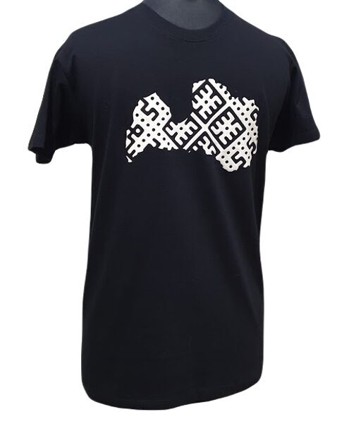 T-krekls "Latvija" (melns)