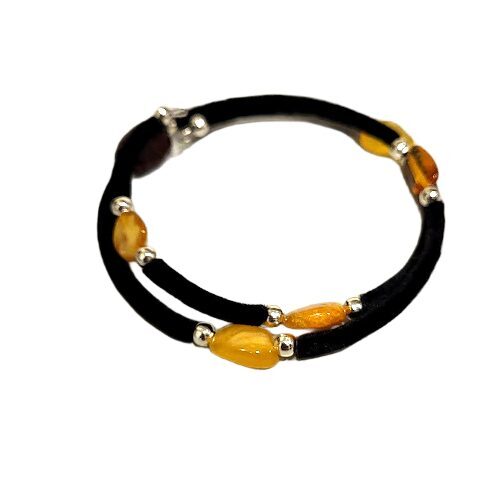 Бархатный браслет с янтарем 671814