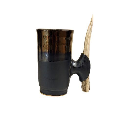 Керамическая кружка с ручкой из рога 480202