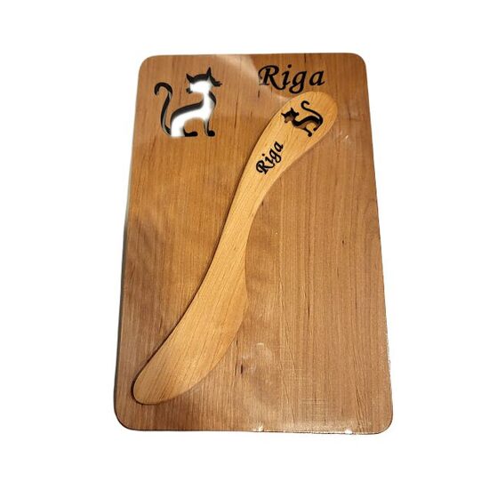 Wooden board with butter knife "Cat-Riga" 882802