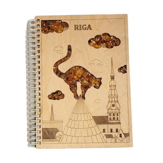 Wooden notebook with amber cover 670303