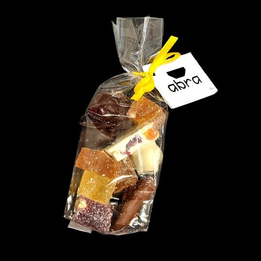Assorted treats, 120 g