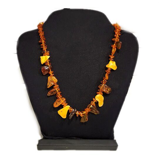 Amber beads 1209901