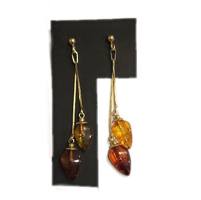 Earrings with amber (silver base) 1208905