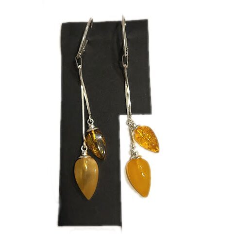 Earrings with amber (silver base) 1208906