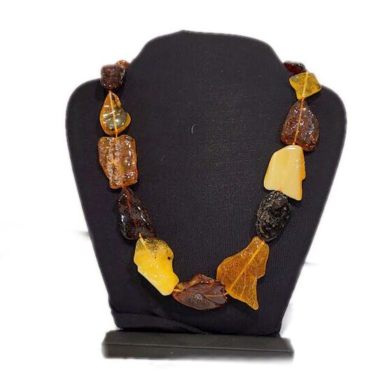 Dzintara krelles 12010301