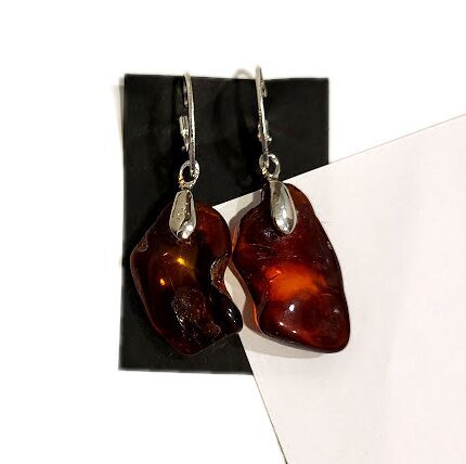 Earrings with amber 675207
