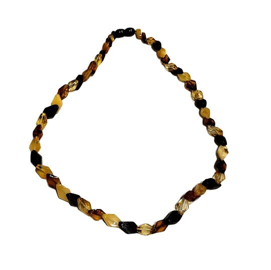 "Amber Facets" – Geometric Style Necklace 01