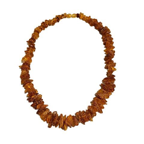 "No maza līdz lielam" – Graduētas dzintara krelles