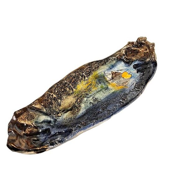 Ceramic plate on legs "Hedgehog in the Mist" 