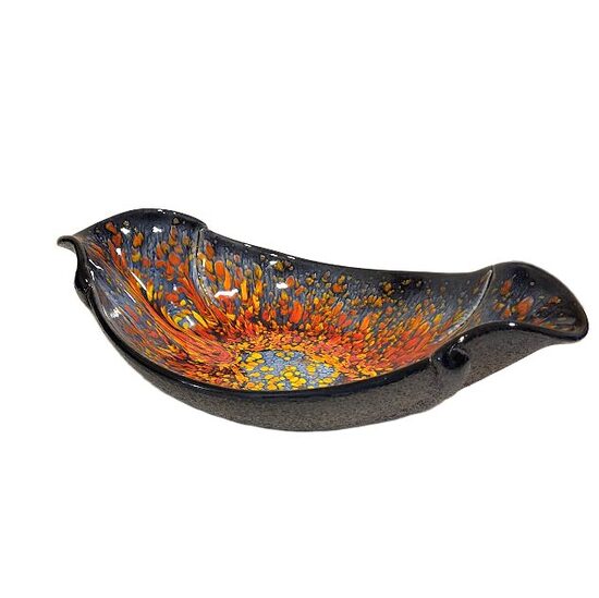 Handcrafted Wavy Clay Vessel (Medium) 1103402 