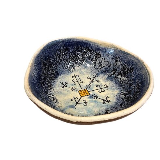 Small clay bowl "Large Tree of Austra" (16 cm) 