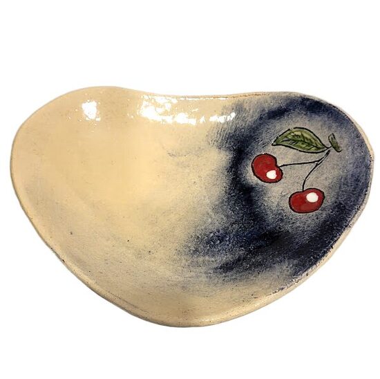 Clay dessert plate "Cherry" (23x16 cm) 