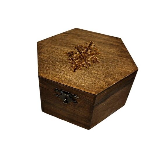 Exclusive wooden box "Power symbol" 420601