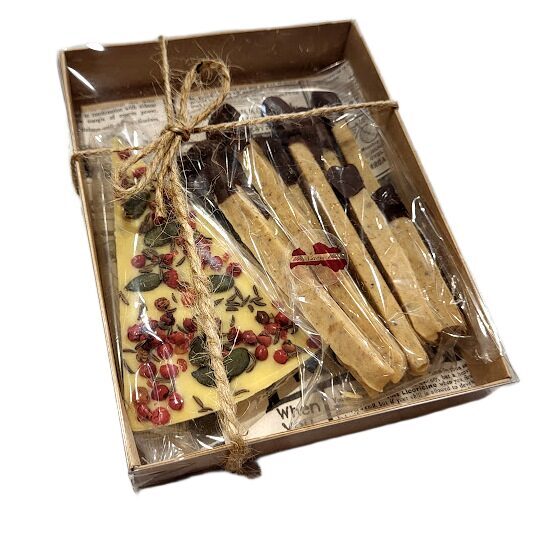 Chocolate and Cheese Gourmet Gift Box for Men 