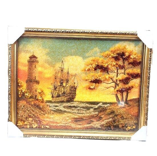 Эксклюзивная картина из янтаря "Прибрежный маяк" (30x40 см) 