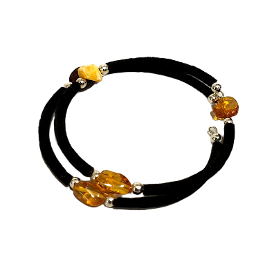 Eleganta samta spirāles aproce ar Baltijas dzintaru 671806 