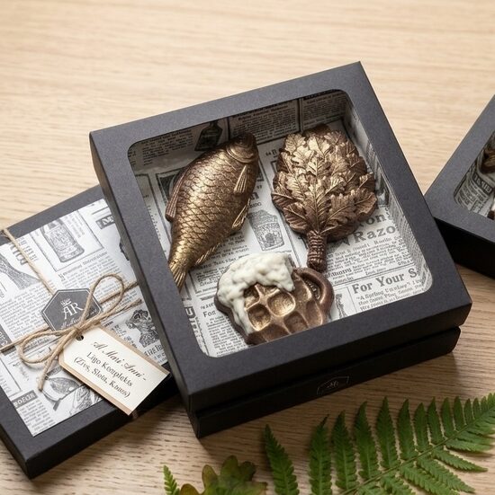 Chocolate and Cheese Gourmet Gift Box "Sauna Oak Strength" (100g) 