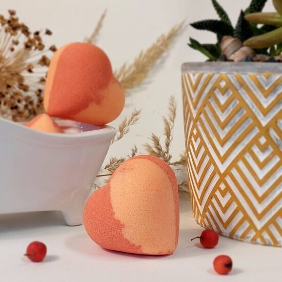 Heart-shaped bath bomb "Grapefruit"