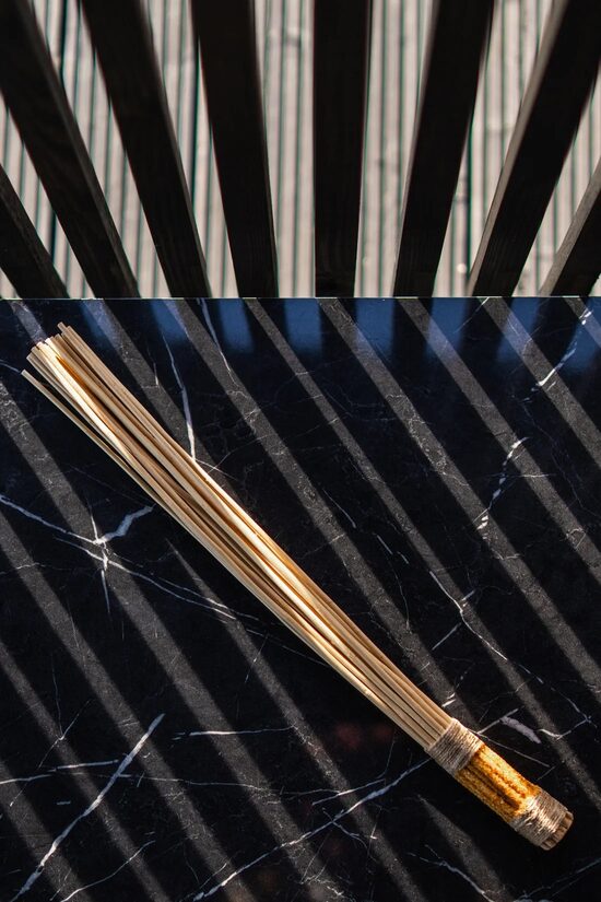 Masāžas slotiņa ar dzintaru