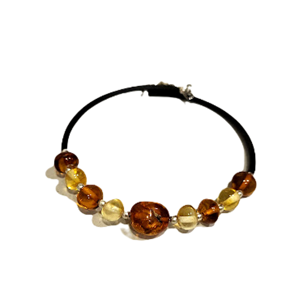 Amber bracelet 1200901
