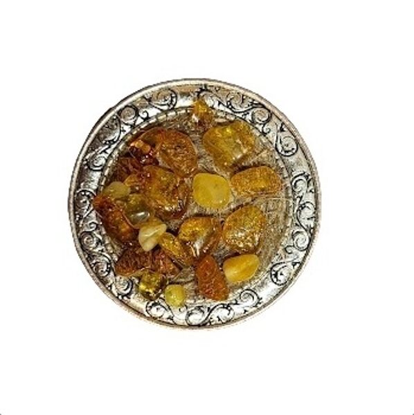 Brooch with amber 01541