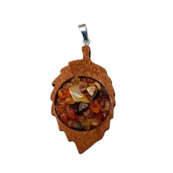 Wooden pendant with amber KK13