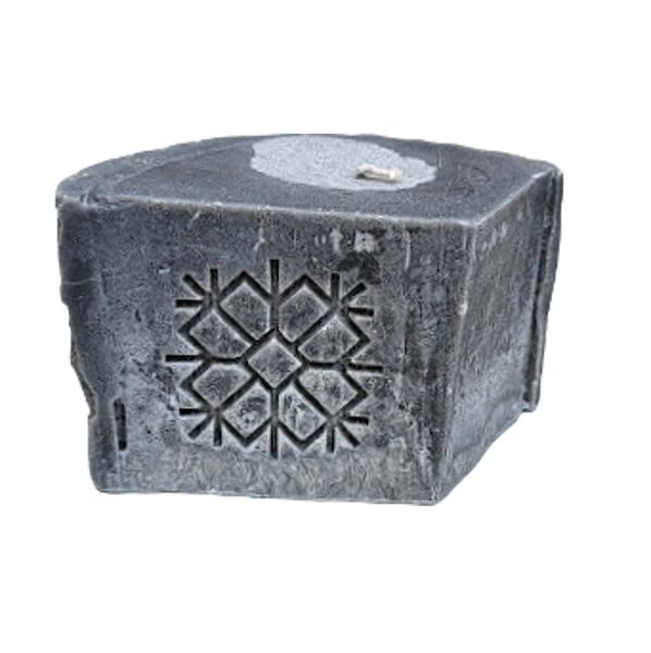 Svece - šķelts koka klucītis ar pīladža aromātu (lielā)