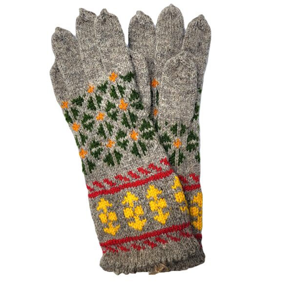 Adīti pirkstaiņi tautiskā rakstā 1710210