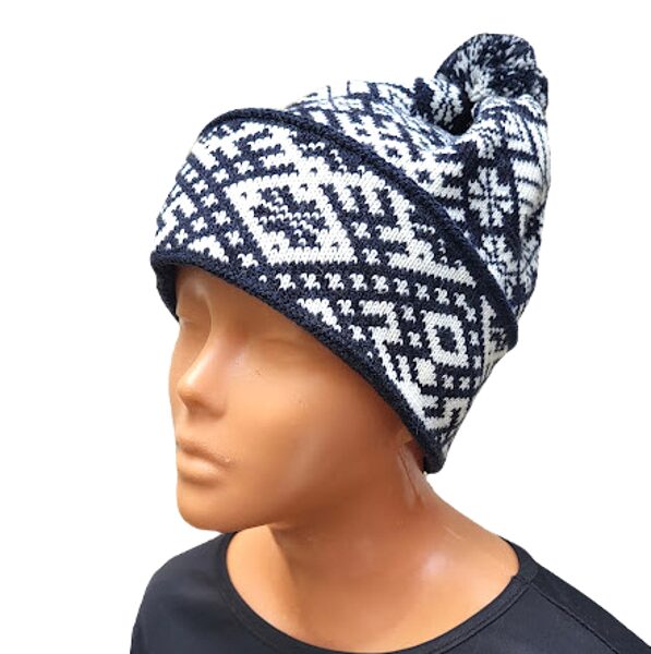 Knitted hat with Latvian patterns 020904