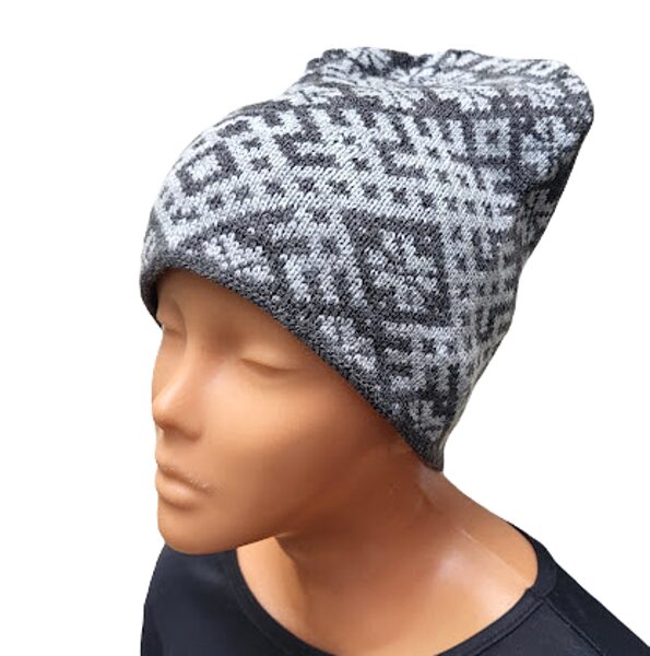 Knitted hat with Latvian patterns 020918