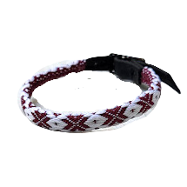 Fabric bracelet with leather fastener RK1