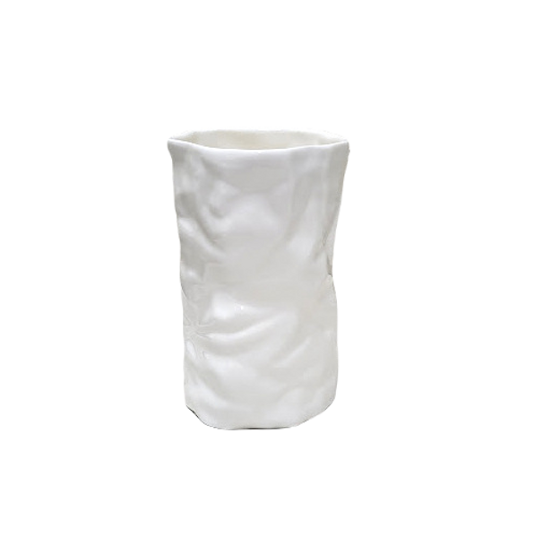 Porcelain vase "Kiss"