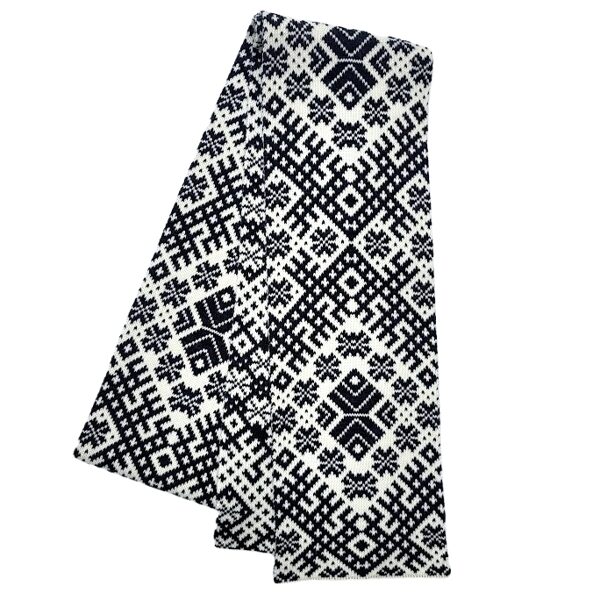 Scarf with protective marks 020710