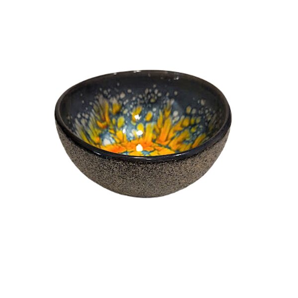 Clay bowl 1100901