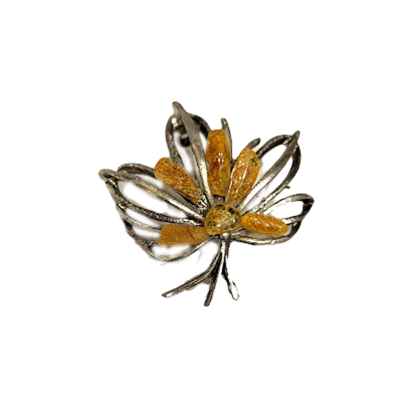 Brooch with amber - Leaf
