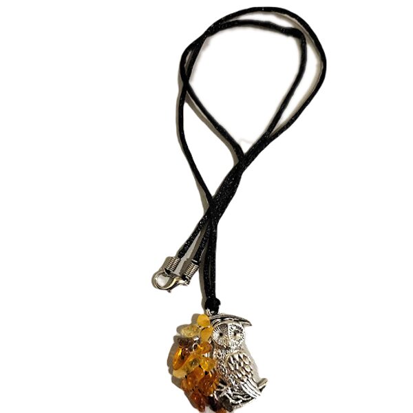 Pendant with amber Owl with string