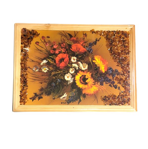 Painting with amber 1760606