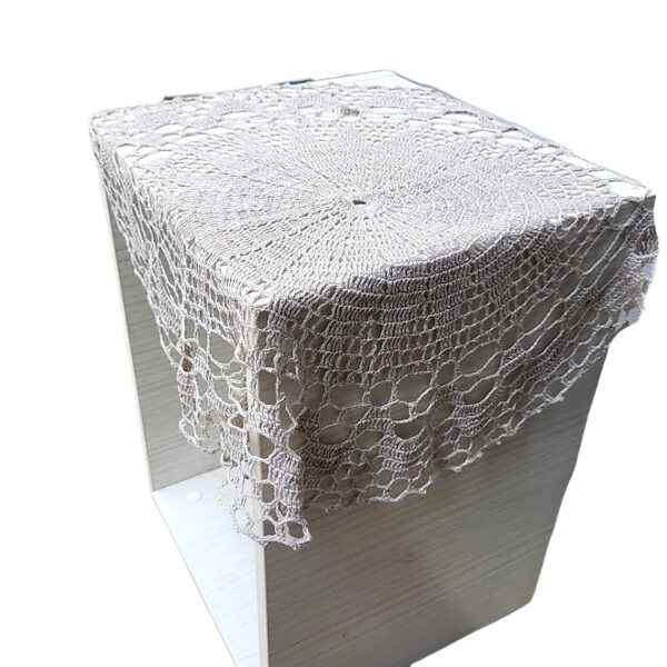 Скатерть крючком из льняных ниток 1440401