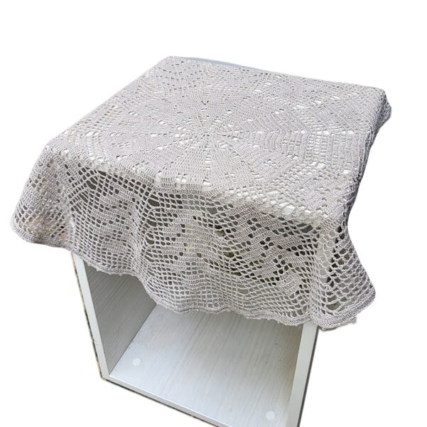 Скатерть крючком из льняных ниток 1440402