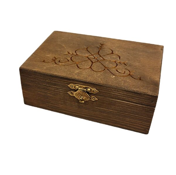 Wooden box with engraving 420606