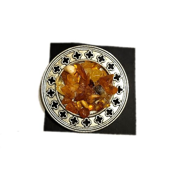 Piespraude ar dzintaru 010308