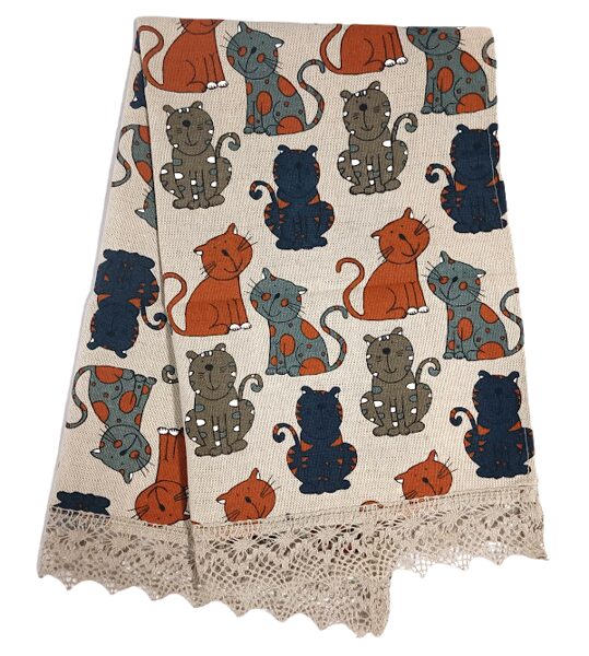 Colorful towel with lace Cats